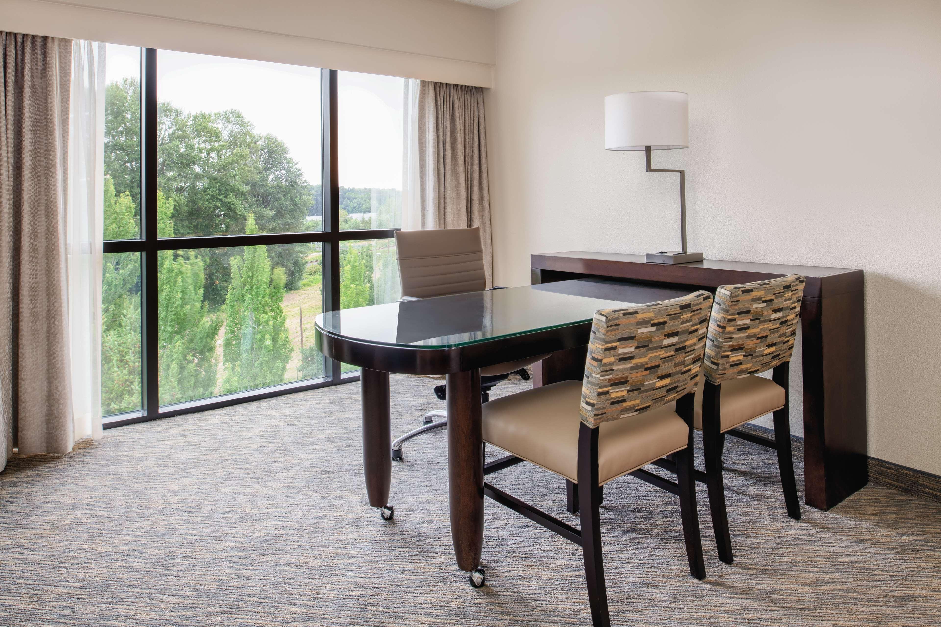 Hotel Embassy By Hilton Seattle - Tacoma International Airport Tukwila