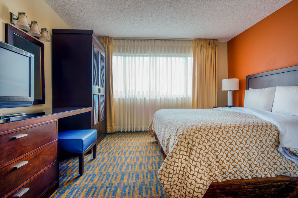 Embassy By Hilton Seattle - Tacoma International Airport Hotel Tukwila